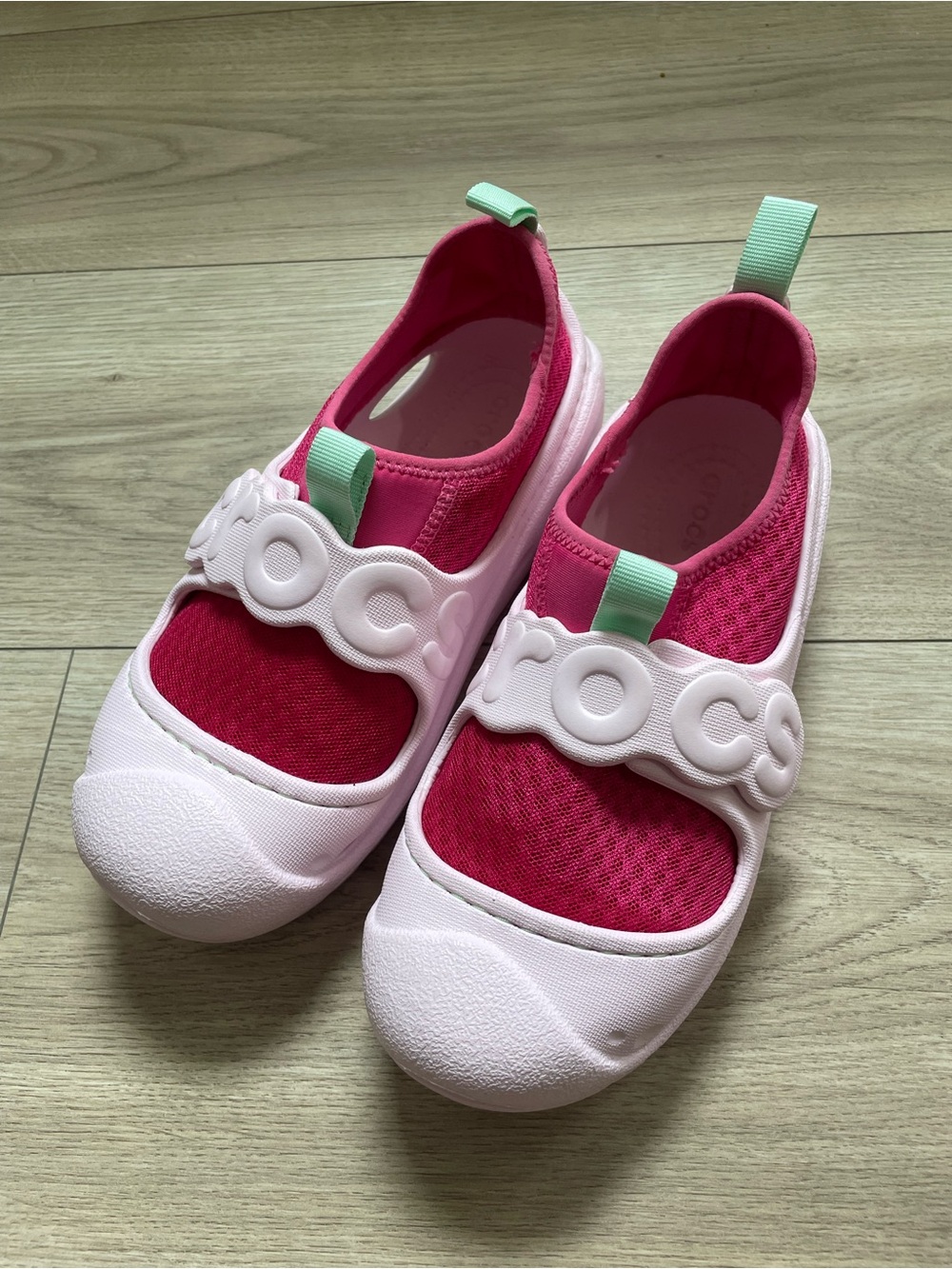 CROCS Pink Kids Water Shoes